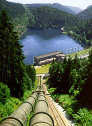 Die Sperrmauer am Schluchsee
